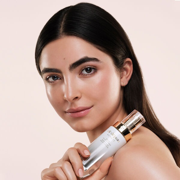 Tinh chất dưỡng trắng da Clé De Peau Beaute Brightening Serum Supreme 40ml Tinh chất dưỡng trắng da Clé De Peau Beaute Brightening Serum Supreme 40ml - Yêu Hàng Ngoại