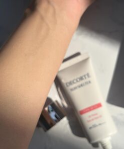 Kem trang điểm Decorte Sun Shelter Tone up CC UV Primer SPF50+/PA++++ Kem trang điểm Decorte Sun Shelter Tone up CC UV Primer SPF50+/PA++++ - Yêu Hàng Ngoại