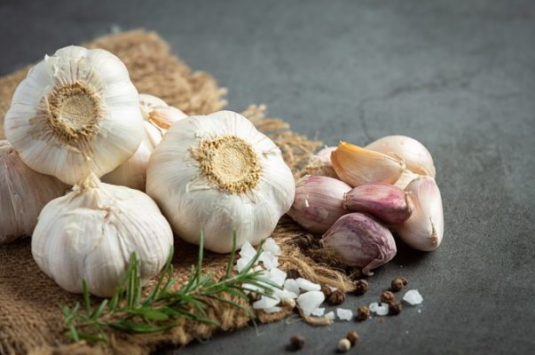 TOP 5 cách dùng tỏi có lợi cho người bệnh tiểu đường - Yêu Hàng Ngoại
