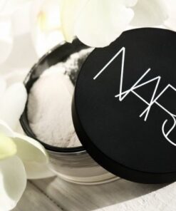 Phấn phủ Nars Light Reflecting Setting Powder Loose Translucent Crystal Phấn phủ Nars Light Reflecting Setting Powder Loose Translucent Crystal - Yêu Hàng Ngoại