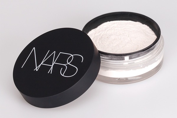 Phấn phủ Nars Light Reflecting Setting Powder Loose Translucent Crystal Phấn phủ Nars Light Reflecting Setting Powder Loose Translucent Crystal - Yêu Hàng Ngoại