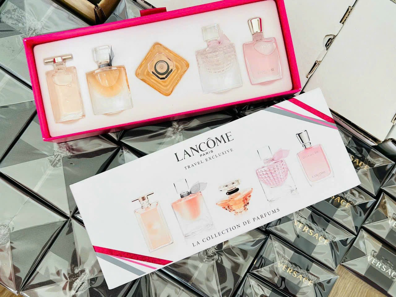 Giftset Nước Hoa Lancome 5 Chai La Collection De Parfums Giftset Nước Hoa Lancome 5 Chai La Collection De Parfums - Yêu Hàng Ngoại