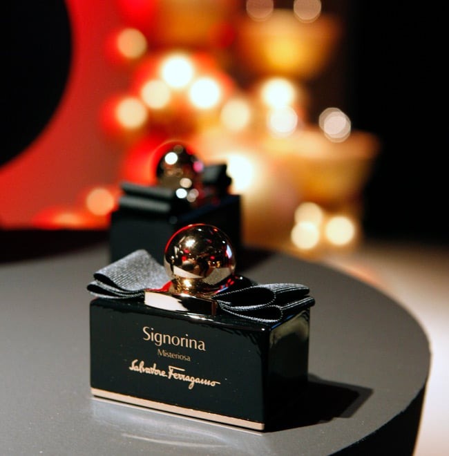 Nước hoa Salvatore Ferragamo Signorina Misteriosa EDP Nước hoa Salvatore Ferragamo Signorina Misteriosa EDP - Yêu Hàng Ngoại