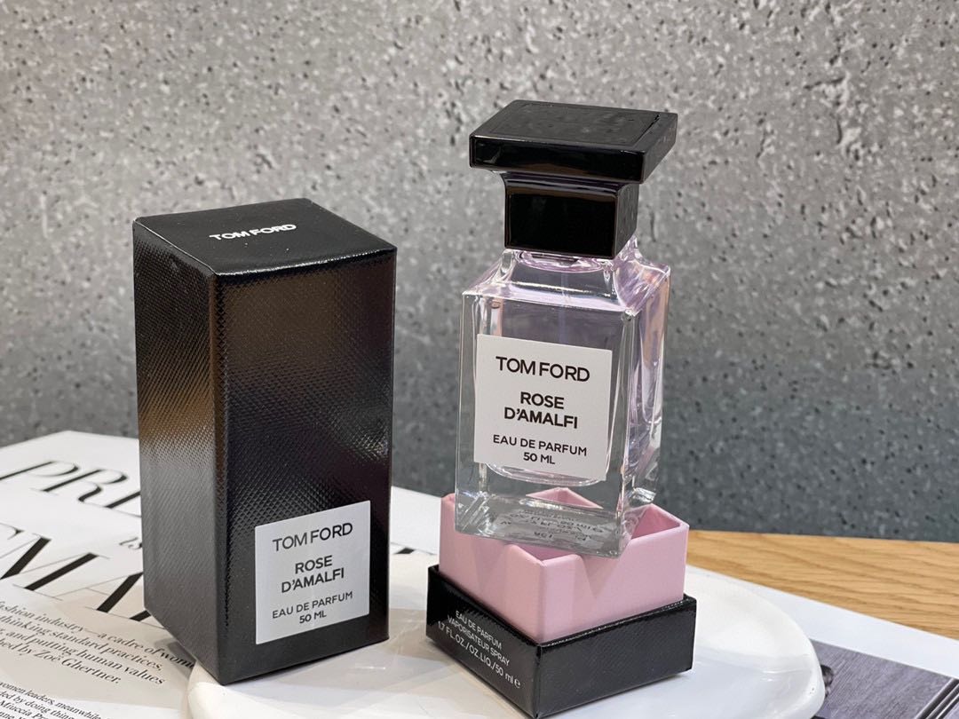Nước hoa Tom Ford Rose D'Amalfi EDP Nước hoa Tom Ford Rose D'Amalfi EDP - Yêu Hàng Ngoại