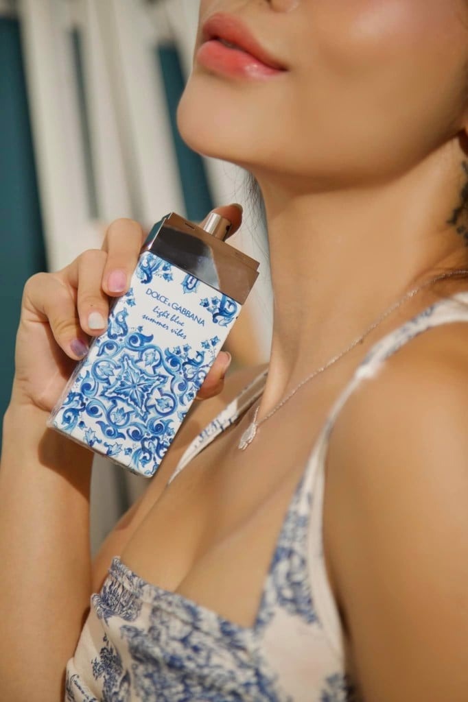 Nước hoa Dolce & Gabbana Light Blue Summer Vibes EDT Nước hoa Dolce & Gabbana Light Blue Summer Vibes EDT - Yêu Hàng Ngoại