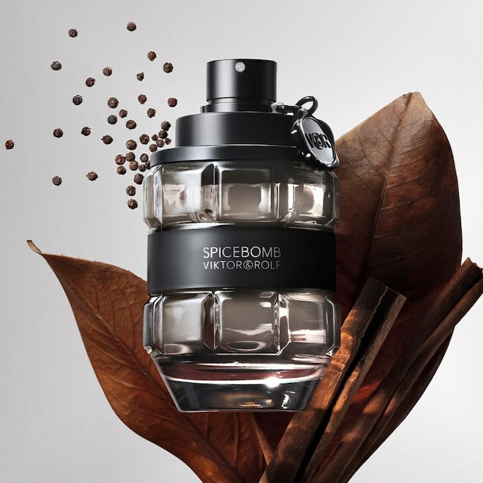Nước hoa Viktor & Rolf Spicebomb Pour Homme EDT Nước hoa Viktor & Rolf Spicebomb Pour Homme EDT - Yêu Hàng Ngoại