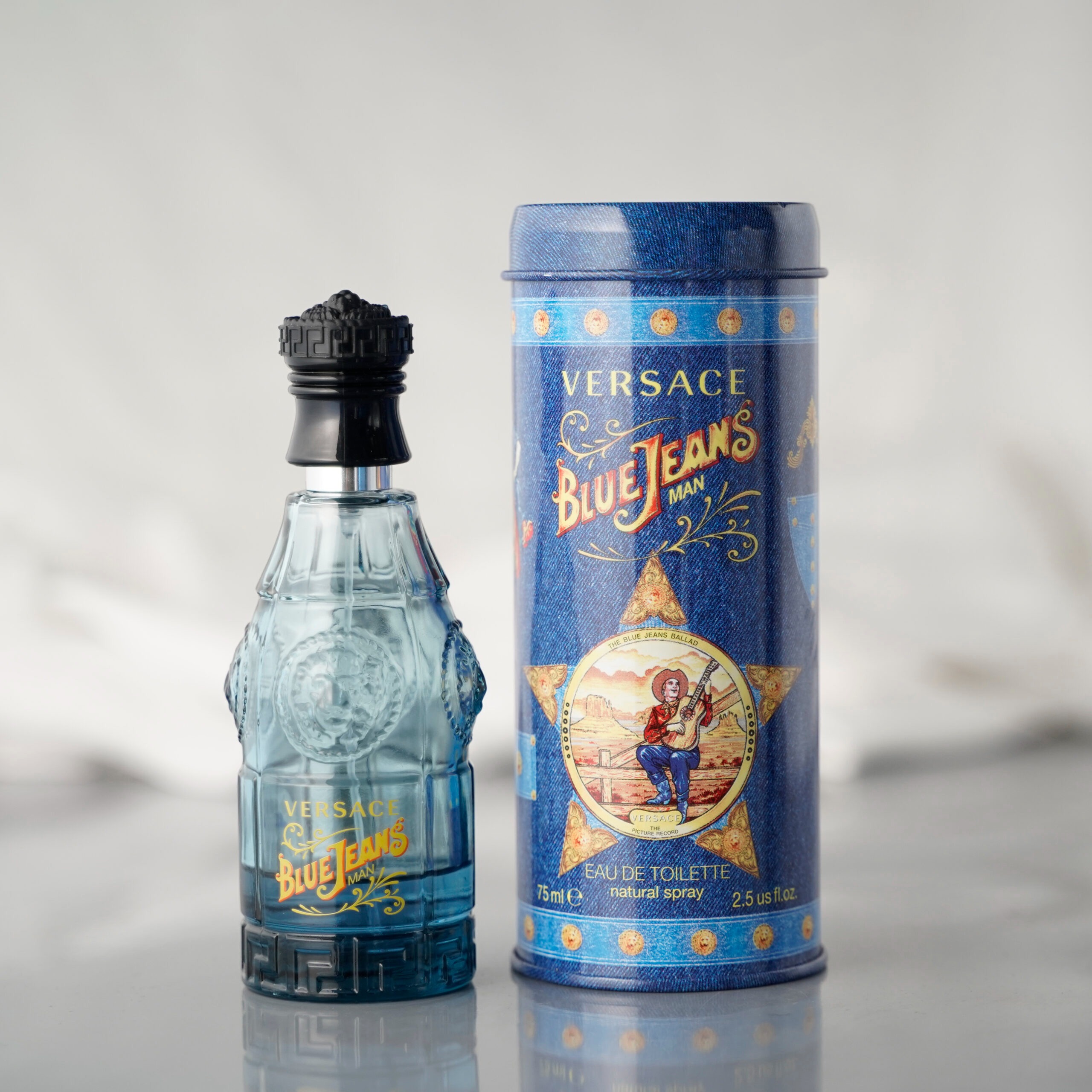 Nước hoa Versace Blue Jeans Man EDT Nước hoa Versace Blue Jeans Man EDT - Yêu Hàng Ngoại