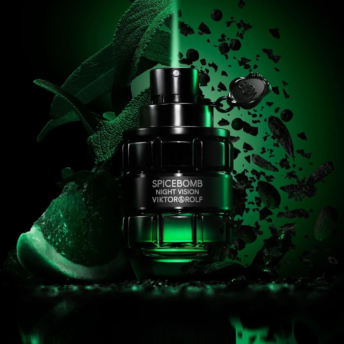Nước hoa Viktor & Rolf Spicebomb Night Vision Pour Homme EDT Nước hoa Viktor & Rolf Spicebomb Night Vision Pour Homme EDT - Yêu Hàng Ngoại