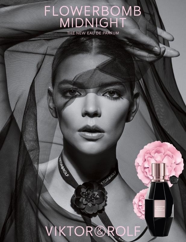 Nước hoa Viktor & Rolf Flowerbomb Midnight EDP Nước hoa Viktor & Rolf Flowerbomb Midnight EDP - Yêu Hàng Ngoại
