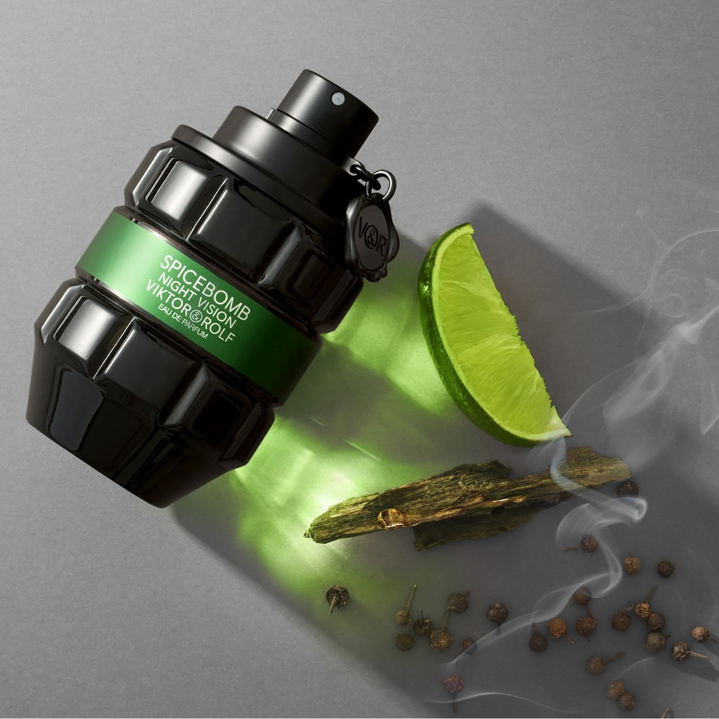 Nước hoa Viktor & Rolf Spicebomb Night Vision EDP Nước hoa Viktor & Rolf Spicebomb Night Vision EDP - Yêu Hàng Ngoại