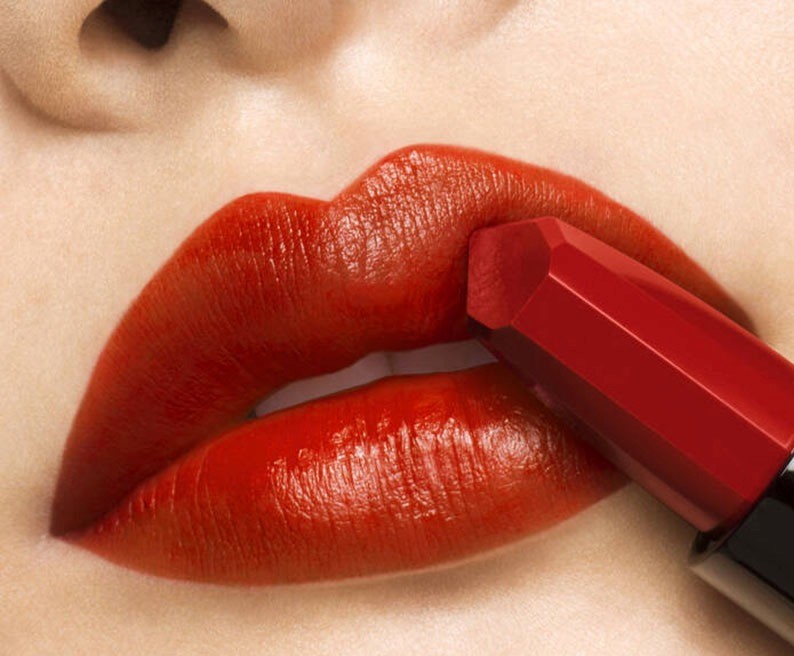 Son Shu Uemura Rouge Unlimited Kinu Matte KM OR 590 Son Shu Uemura Rouge Unlimited Kinu Matte KM OR 590 - Yêu Hàng Ngoại