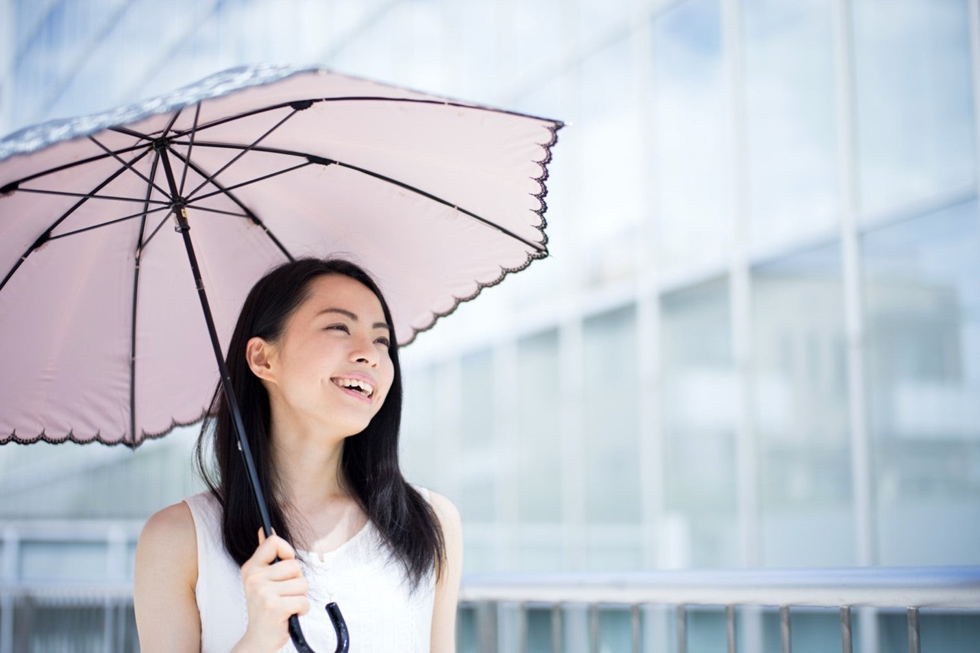 7 lưu ý giúp trẻ hóa làn da sau tuổi 40 7 lưu ý giúp trẻ hóa làn da sau tuổi 40 - Yêu Hàng Ngoại
