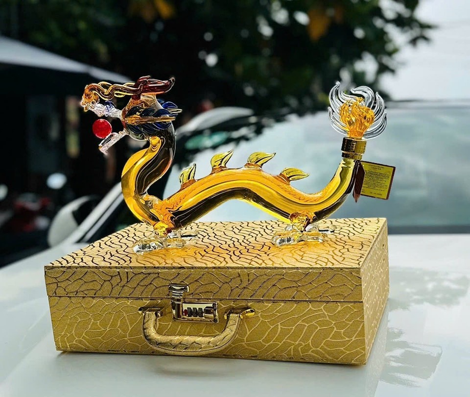 20+ Rượu Con Rồng Linh Vật năm 2024 Giáp Thìn được yêu thích nhất 20+ Rượu Con Rồng Linh Vật năm 2024 Giáp Thìn được yêu thích nhất - Yêu Hàng Ngoại