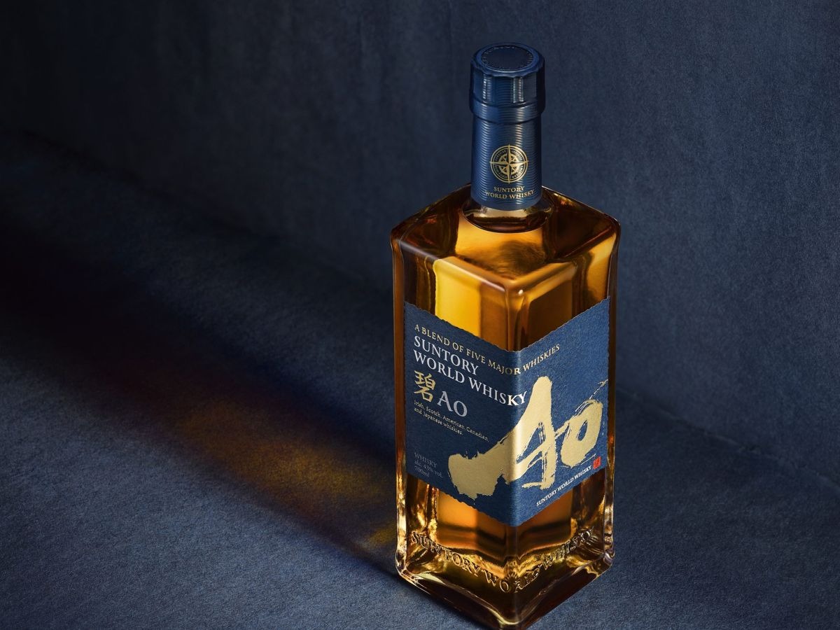 Rượu Suntory World Whisky Ao Nhật Bản Rượu Suntory World Whisky Ao Nhật Bản - Yêu Hàng Ngoại