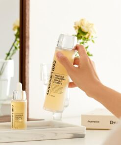 Nước thần tinh chất keo ong CNP Laboratory Propolis Treatment Ampule Essence Nước thần tinh chất keo ong CNP Laboratory Propolis Treatment Ampule Essence - Yêu Hàng Ngoại