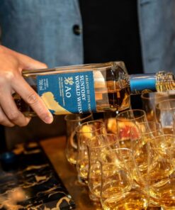 Rượu Suntory World Whisky Ao Nhật Bản Rượu Suntory World Whisky Ao Nhật Bản - Yêu Hàng Ngoại