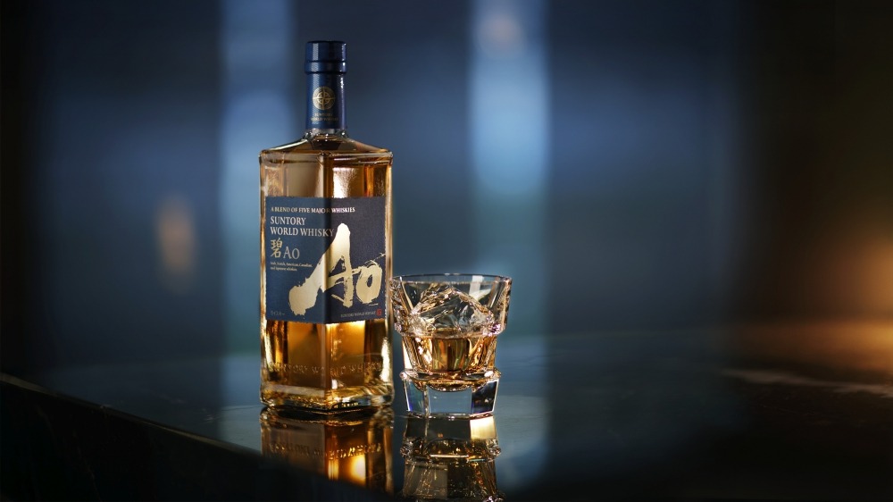 Rượu Suntory World Whisky Ao Nhật Bản Rượu Suntory World Whisky Ao Nhật Bản - Yêu Hàng Ngoại