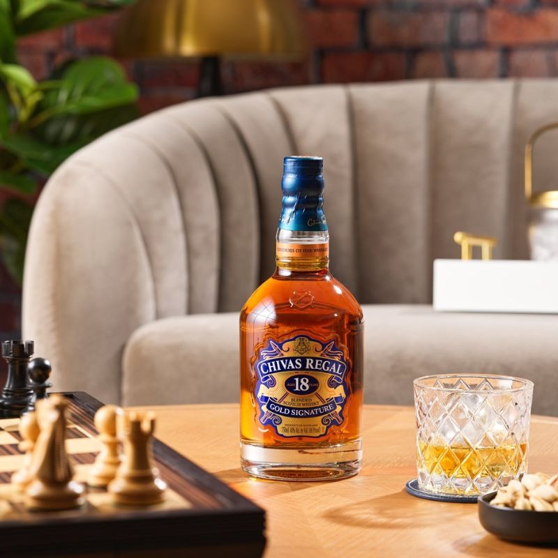 Rượu Chivas 18 Regal Gold Signature Nhật Bản Rượu Chivas 18 Regal Gold Signature Nhật Bản - Yêu Hàng Ngoại