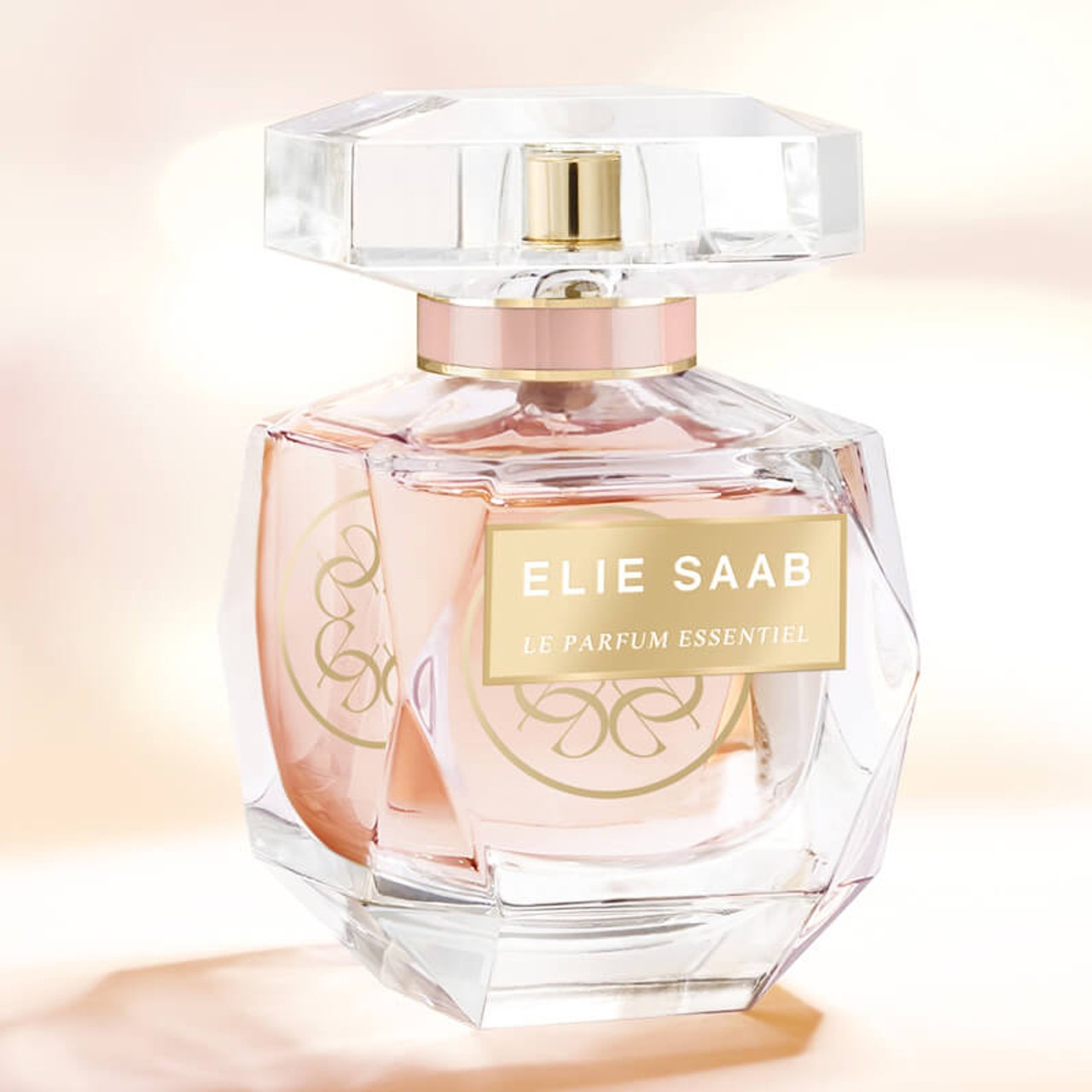 Nước hoa Elie Saab Le Parfum Essentiel EDP Nước hoa Elie Saab Le Parfum Essentiel EDP - Yêu Hàng Ngoại