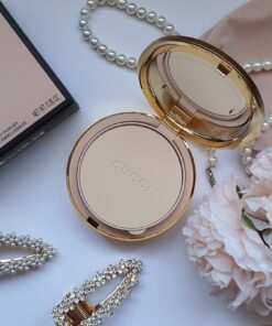 Phấn phủ nén Gucci Poudre De Beauté Mat Naturel Beauty Powder Phấn phủ nén Gucci Poudre De Beauté Mat Naturel Beauty Powder - Yêu Hàng Ngoại