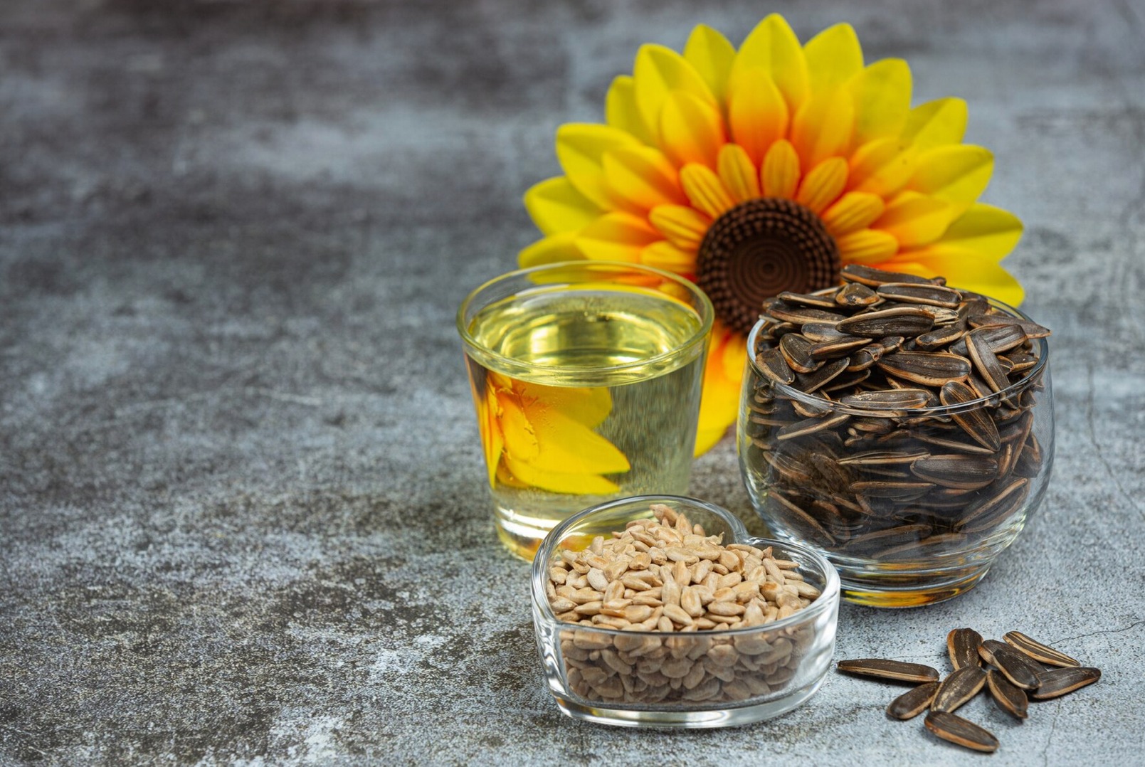 TOP 5 loại dầu hạt giúp giảm cholesterol hiệu quả TOP 5 loại dầu hạt giúp giảm cholesterol hiệu quả - Yêu Hàng Ngoại
