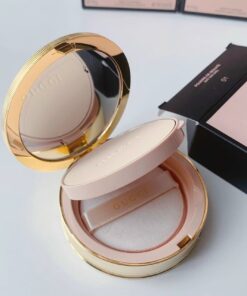 Phấn phủ nén Gucci Poudre De Beauté Mat Naturel Beauty Powder Phấn phủ nén Gucci Poudre De Beauté Mat Naturel Beauty Powder - Yêu Hàng Ngoại