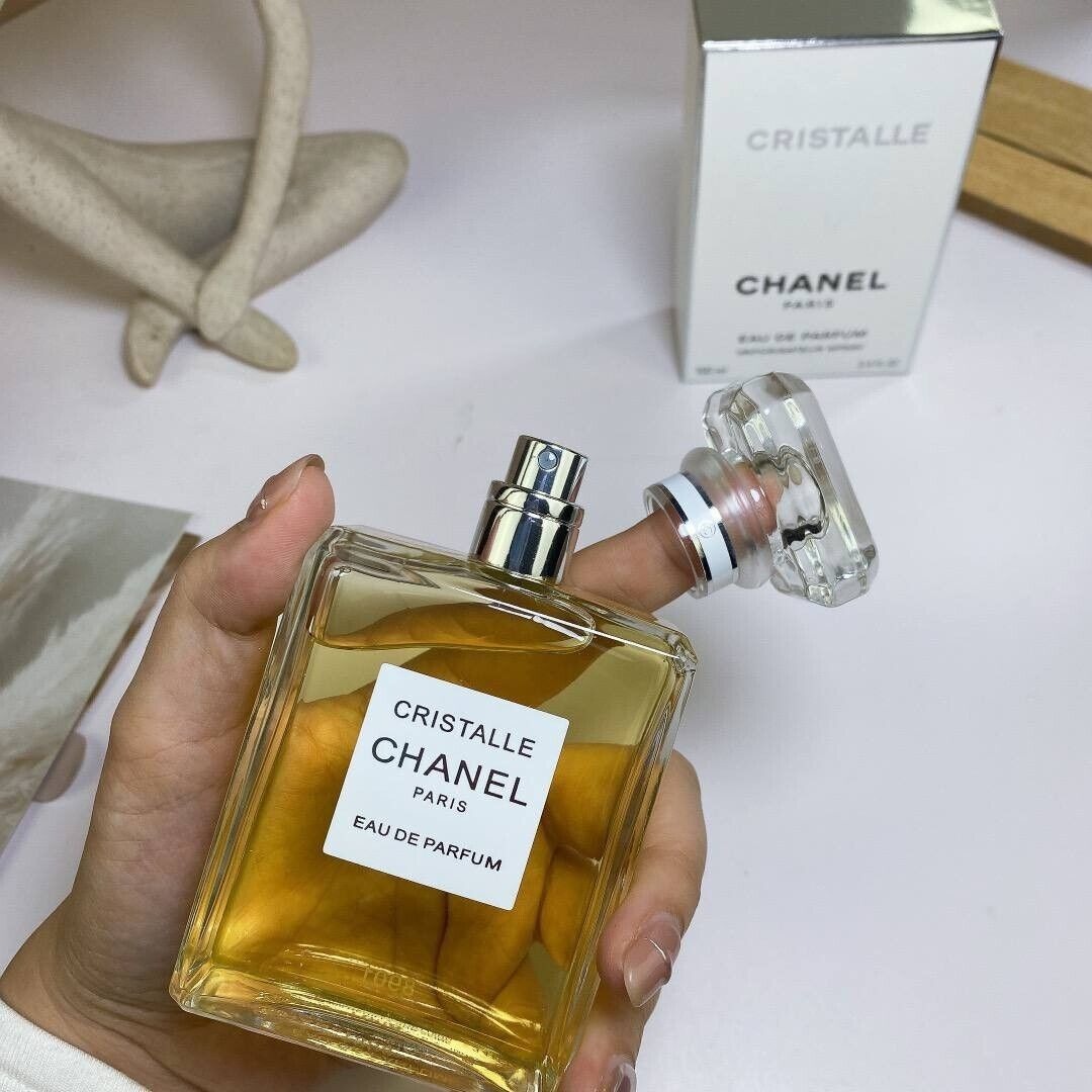 Nước hoa Chanel Cristalle EDP Nước hoa Chanel Cristalle EDP - Yêu Hàng Ngoại