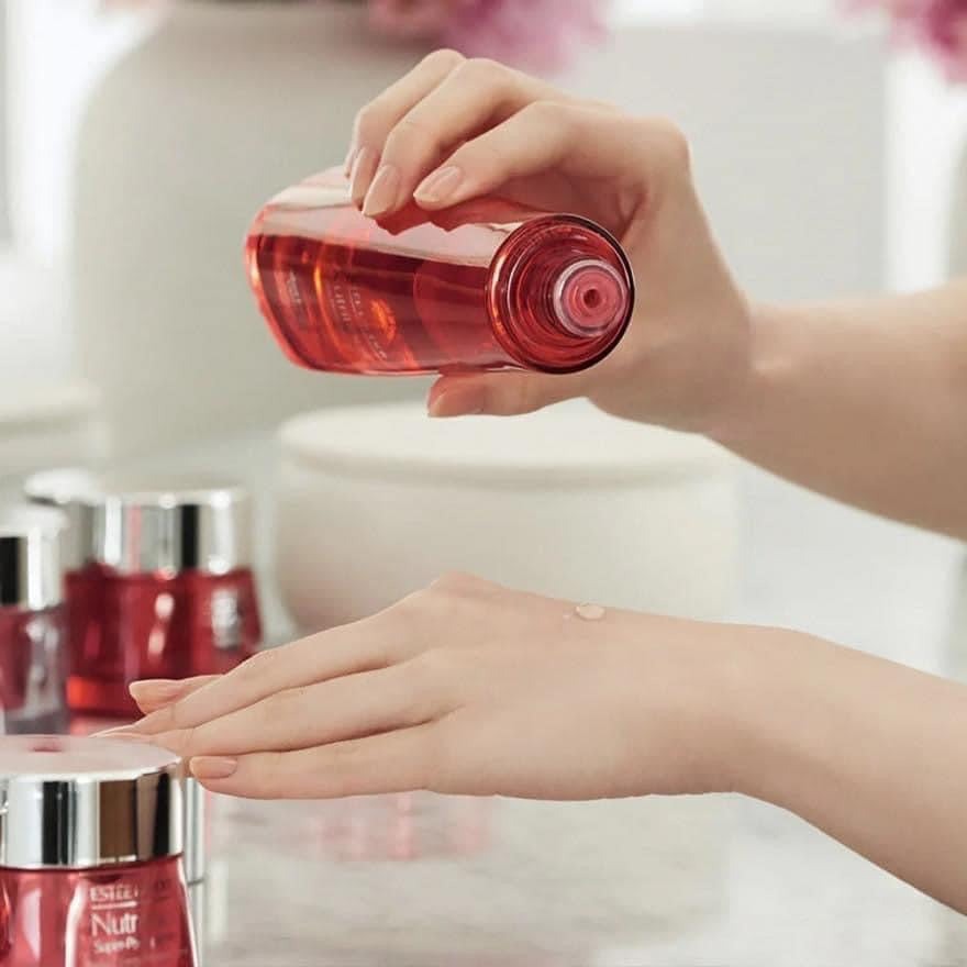 Toner lựu đỏ Estee Lauder Nutritious Super-Pomegranate Moisturizer Radiant Energy Lotion Intense Moist Toner lựu đỏ Estee Lauder Nutritious Super-Pomegranate Moisturizer Radiant Energy Lotion Intense Moist - Yêu Hàng Ngoại