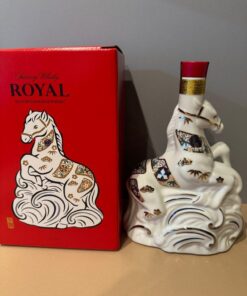 Alternative view of Rượu con ngựa Suntory Royal/Old Whisky Nhật Bản 2026 tết Bính Ngọ