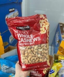 Hạt Điều Rang Muối Kirkland Signature Fancy Whole Cashews With Sea Salt 1.13kg