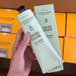 Kem dưỡng da tay L'Occitane Amande Sublime Hand Cream Pháp Kem dưỡng da tay L'Occitane Amande Sublime Hand Cream Pháp - Yêu Hàng Ngoại