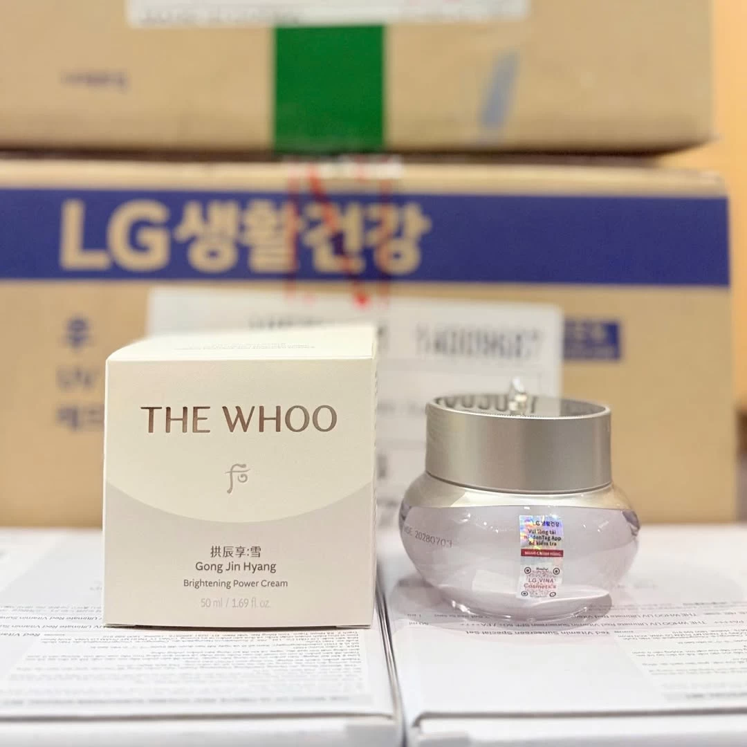 Kem Dưỡng Sáng Da THE WHOO Gongjinhyangseol Brightening Power Cream Kem Dưỡng Sáng Da THE WHOO Gongjinhyangseol Brightening Power Cream - Yêu Hàng Ngoại