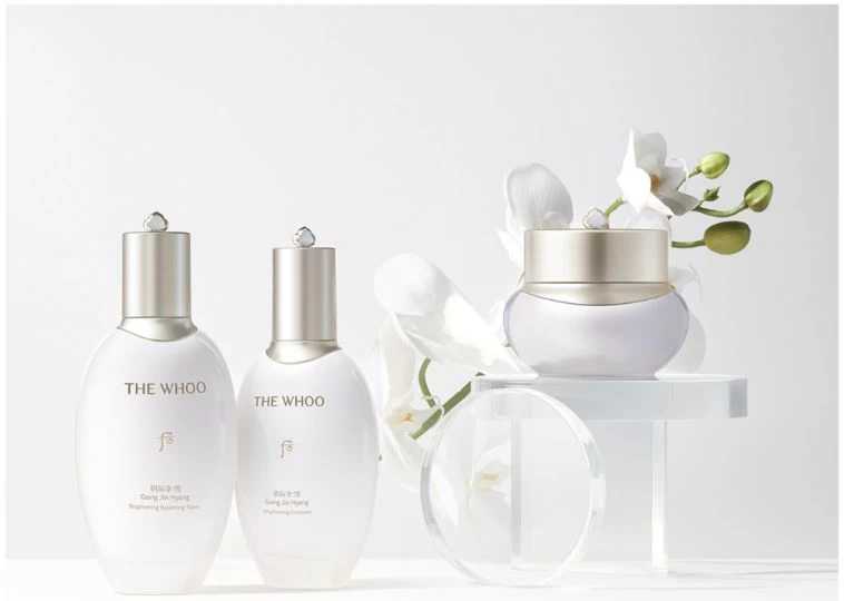 Kem Dưỡng Sáng Da THE WHOO Gongjinhyangseol Brightening Power Cream Kem Dưỡng Sáng Da THE WHOO Gongjinhyangseol Brightening Power Cream - Yêu Hàng Ngoại