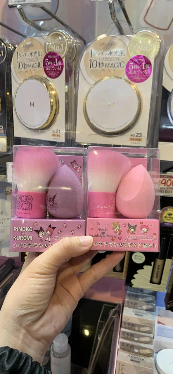 Set Cọ Và Mút Trang Điểm Sanrio Kuromi Nội Địa Nhật Set Cọ Và Mút Trang Điểm Sanrio Kuromi Nội Địa Nhật - Yêu Hàng Ngoại