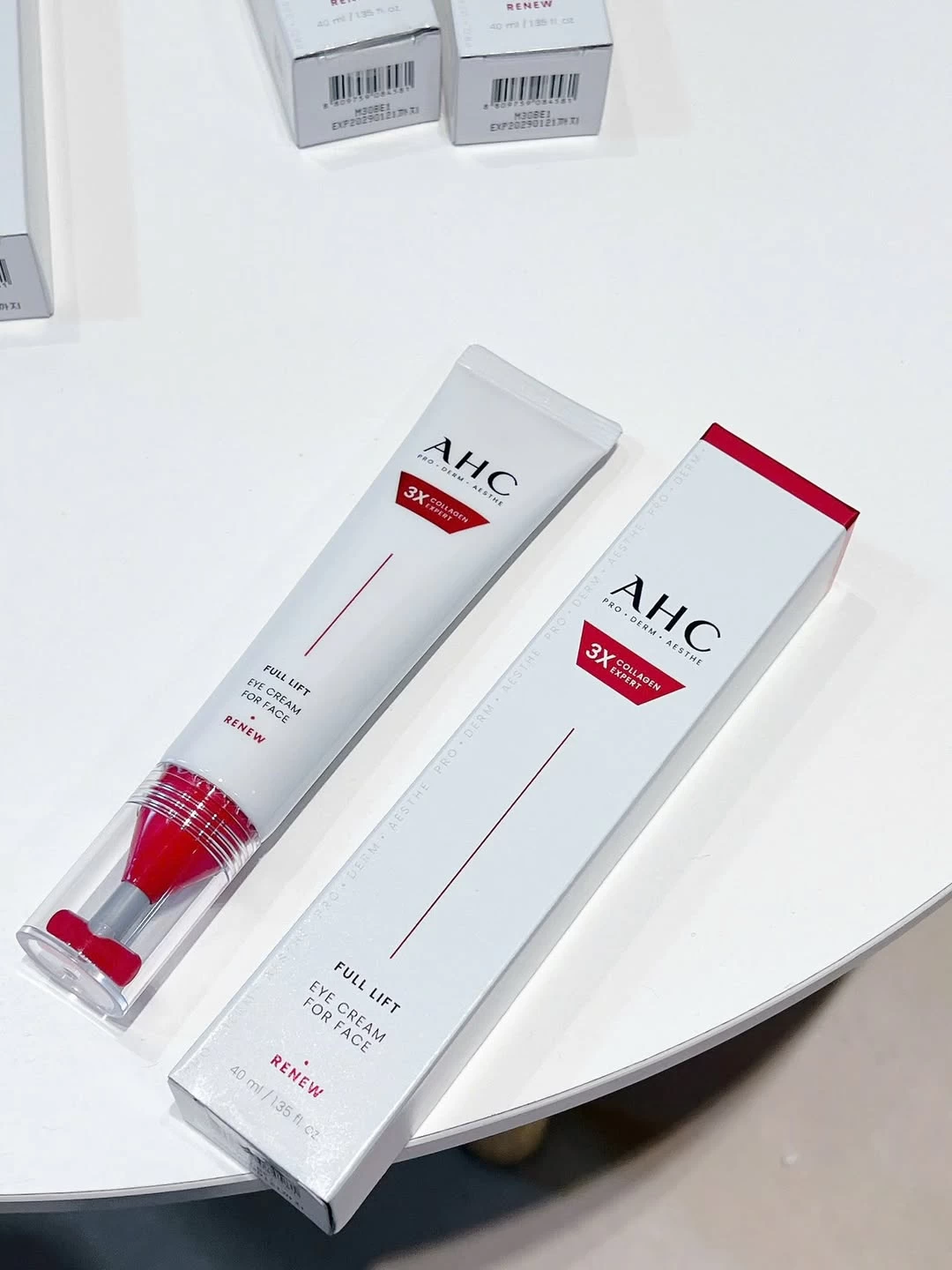 Kem Mắt Và Mặt AHC 3X Collagen Expert Full Lift Eye Cream For Face 40ml Kem Mắt Và Mặt AHC 3X Collagen Expert Full Lift Eye Cream For Face 40ml - Yêu Hàng Ngoại