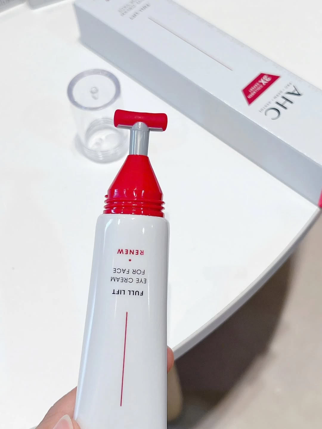 Kem Mắt Và Mặt AHC 3X Collagen Expert Full Lift Eye Cream For Face 40ml Kem Mắt Và Mặt AHC 3X Collagen Expert Full Lift Eye Cream For Face 40ml - Ảnh 3