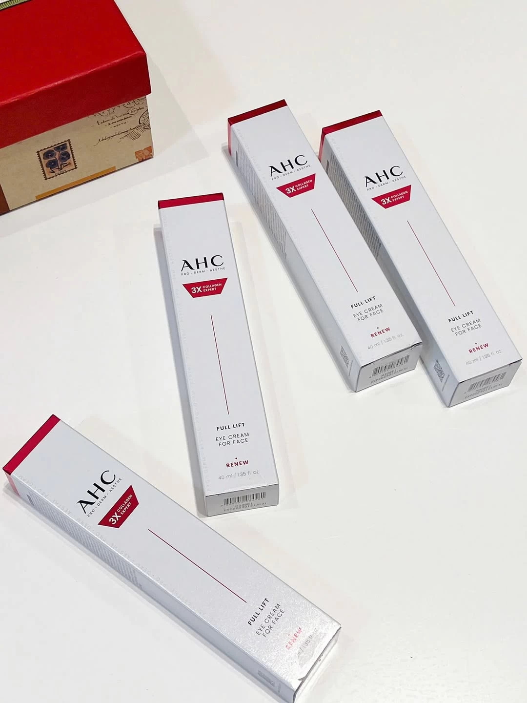 Kem Mắt Và Mặt AHC 3X Collagen Expert Full Lift Eye Cream For Face 40ml Kem Mắt Và Mặt AHC 3X Collagen Expert Full Lift Eye Cream For Face 40ml - Ảnh 2