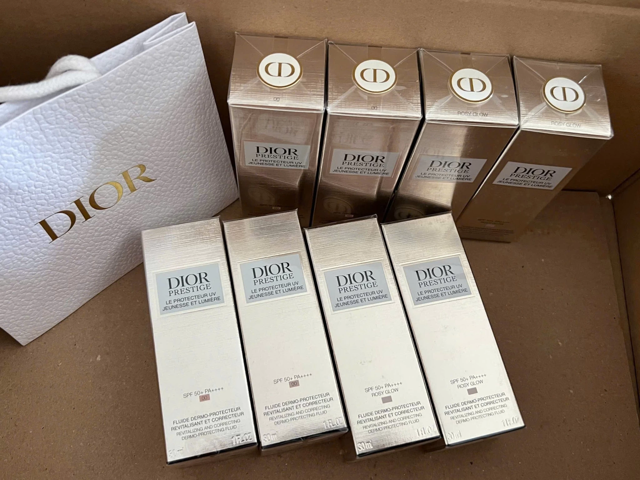 Kem Chống Nắng Dưỡng Trắng & Trẻ Hóa Dior Prestige Le Protecteur UV Jeunesse et Lumière SPF 50+ PA++++ (30ml) Kem Chống Nắng Dưỡng Trắng & Trẻ Hóa Dior Prestige Le Protecteur UV Jeunesse et Lumière SPF 50+ PA++++ (30ml) - Yêu Hàng Ngoại