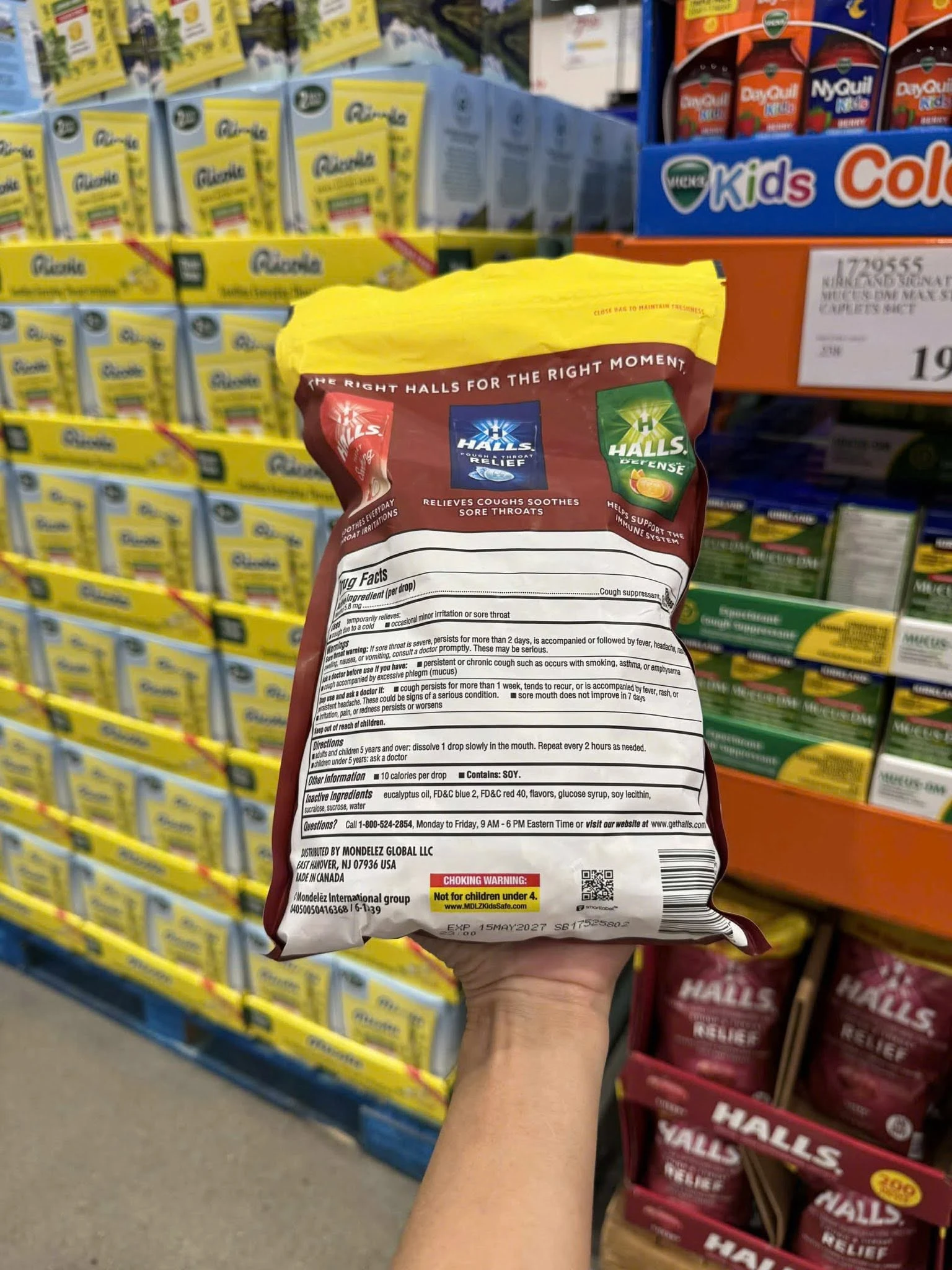Kẹo Ngậm Giảm Ho Đau Họng Halls Cough & Throat Relief Cherry 5.8mg – Gói 200 Viên (Mỹ) Kẹo Ngậm Giảm Ho Đau Họng Halls Cough & Throat Relief Cherry 5.8mg – Gói 200 Viên (Mỹ) - Ảnh 2