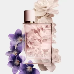 Nước Hoa Burberry Her Eau de Parfum Petals Limited Edition Nước Hoa Burberry Her Eau de Parfum Petals Limited Edition - Yêu Hàng Ngoại