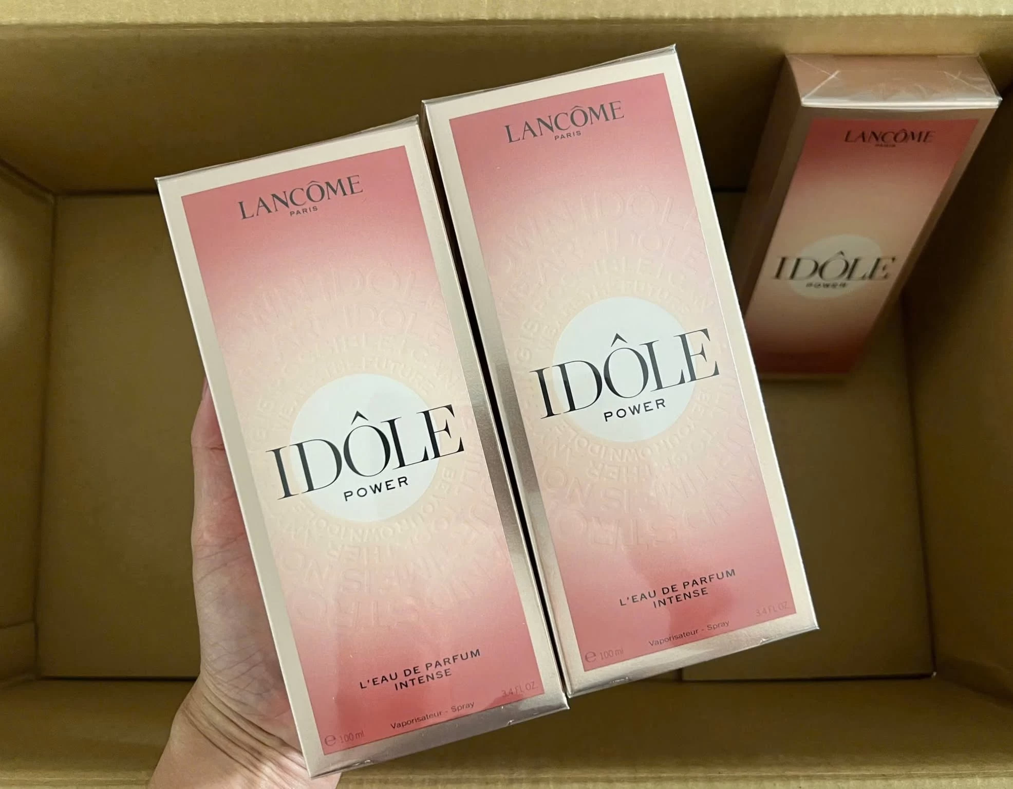 Nước hoa Lancome Idole Power EDP Intense Nước hoa Lancome Idole Power EDP Intense - Yêu Hàng Ngoại