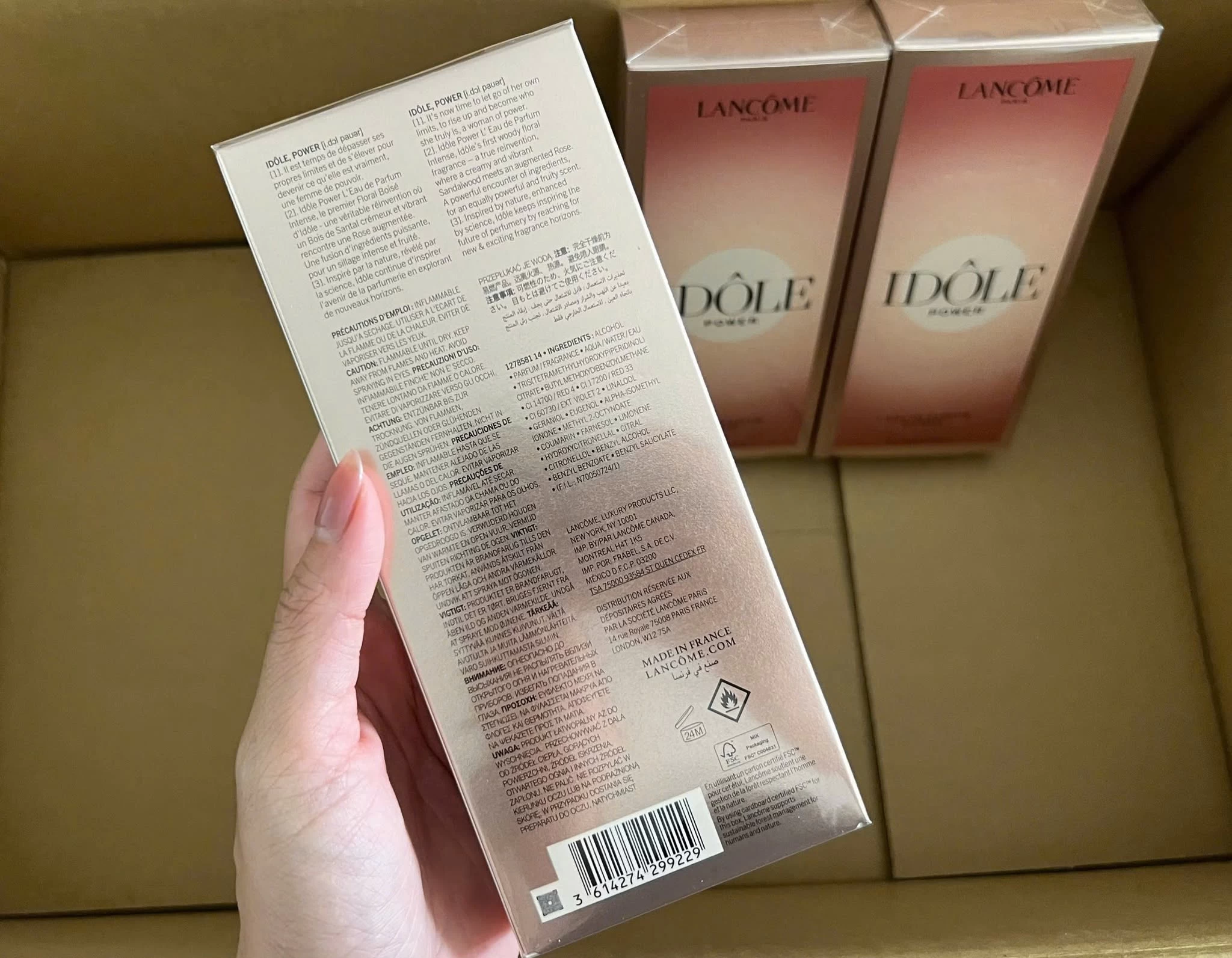 Nước hoa Lancome Idole Power EDP Intense Nước hoa Lancome Idole Power EDP Intense - Yêu Hàng Ngoại