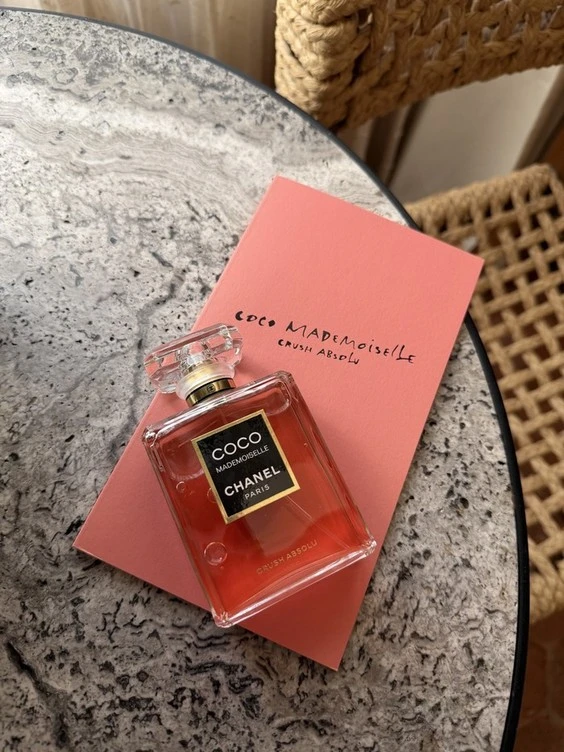 Nước hoa Chanel Coco Mademoiselle Crush Absolu EDP Nước hoa Chanel Coco Mademoiselle Crush Absolu EDP - Yêu Hàng Ngoại