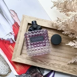 Nước hoa Valentino Donna Born in Roma Purple Melancholia EDP Nước hoa Valentino Donna Born in Roma Purple Melancholia EDP - Yêu Hàng Ngoại