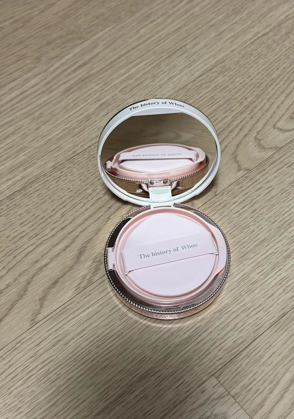 Phấn nước Whoo Seol Tone Up Sun Cushion SPF50+ kèm lõi Phấn nước Whoo Seol Tone Up Sun Cushion SPF50+ kèm lõi - Yêu Hàng Ngoại