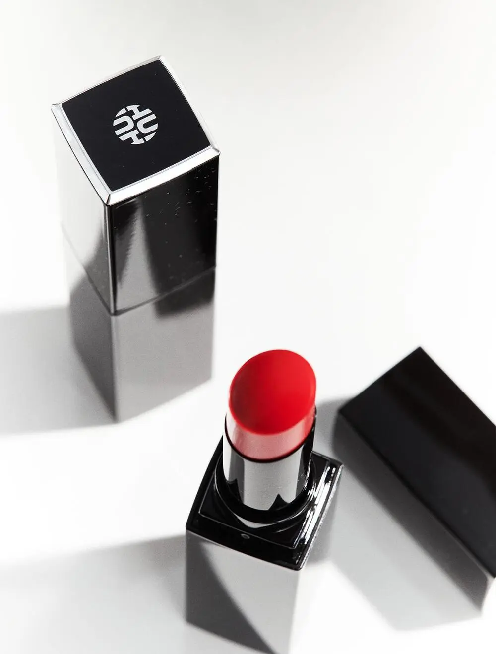 Son dưỡng có màu Ohui Rouge Real Lip Tint Balm 5.5g Son dưỡng có màu Ohui Rouge Real Lip Tint Balm 5.5g - Ảnh 4