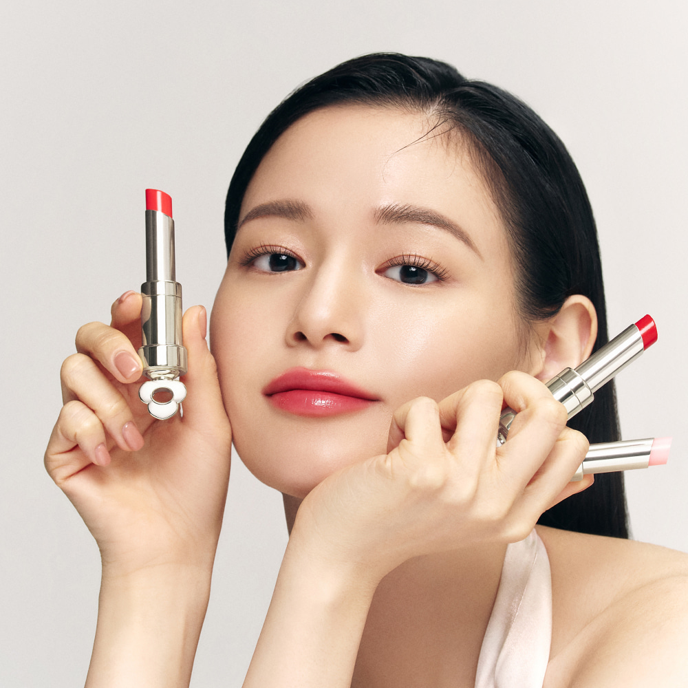 Son dưỡng có màu THE WHOO Essential Lip Glow Balm 3.3g Son dưỡng có màu THE WHOO Essential Lip Glow Balm 3.3g - Ảnh 4